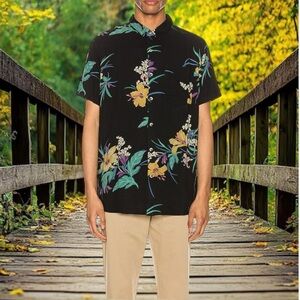 Rolla’s men’s XL casual button down